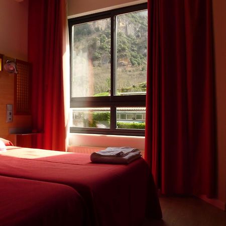 Hotel Castillo Del Alba Pola de Somiedo Room photo